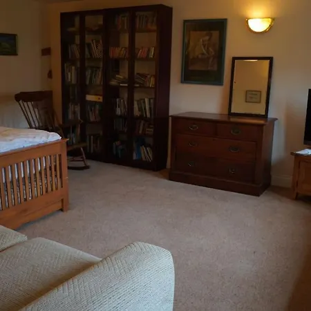 North District Rural Retreat بنريث